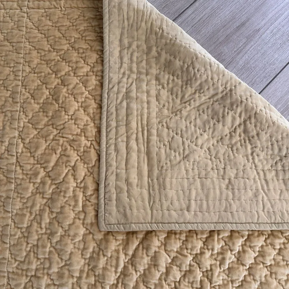 Pottery Barn Gold Washed Velvet Silk Diamond Quilt King Size + 3 Euro Shams